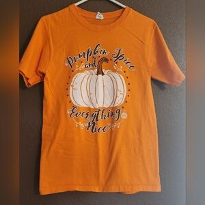 Pumpkin Spice & Everything Nice Short Sleeve T-Shirt Size SMALL
